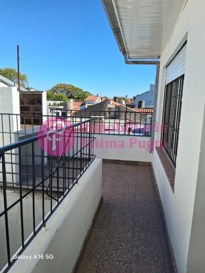 Don Bosco e Ituzaingo- unico en planta alta- 3 ambientes alquiler 24 meses