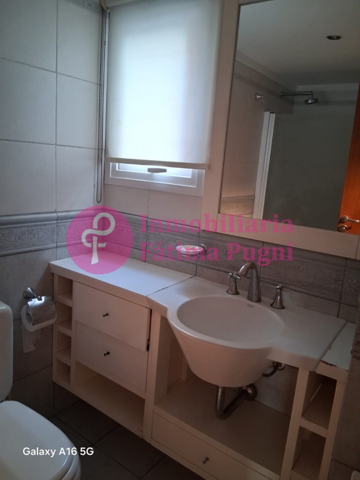 Piso 4 ambientes con cochera, amoblado. Avenida Colon 1105