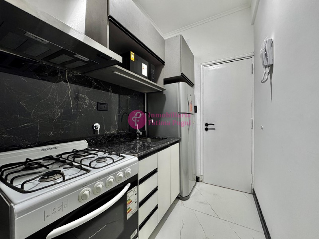 Corrientes 2025 - Piso 2 - Departamento 2 ambientes externo - Impecable