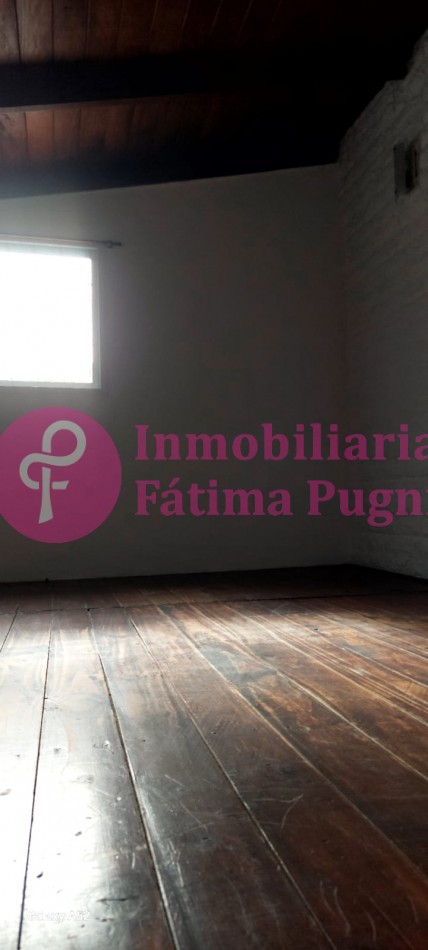 Alquiler 24 meses. Brown 4358 casi Chaco. Ph 2 amb con patio. Sin muebles