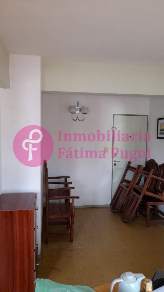 Bolivar y La Rioja- Departamento 2 ambientes- alquiler 24 meses