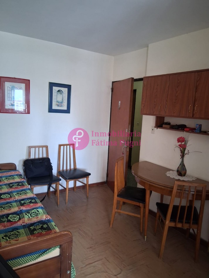 Av Luro 2237 Edif Almeria. Departamento 1 ambiente disible lateral, Piso 22, vista al mar