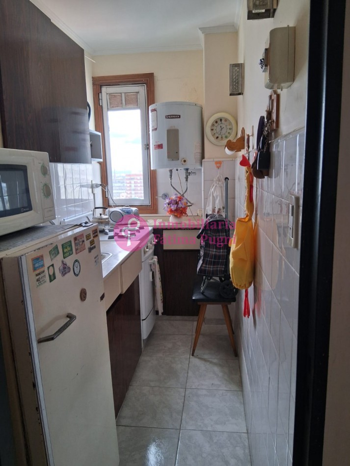 Av Luro 2237 Edif Almeria. Departamento 1 ambiente disible lateral, Piso 22, vista al mar