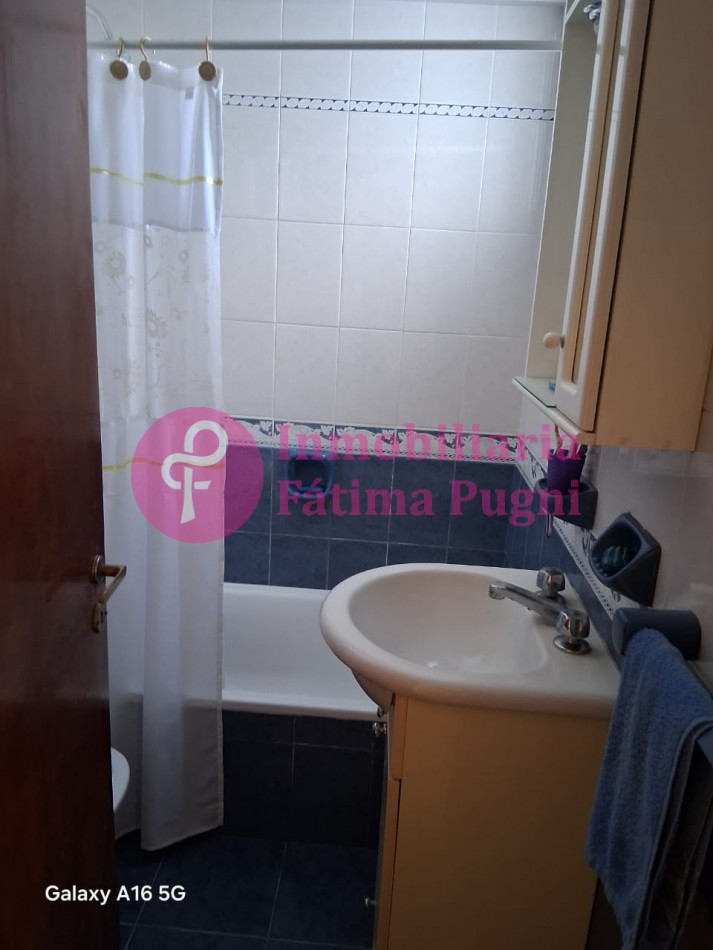 San Juan y Moreno - Departamento 2 ambientes lateral con muebles-  