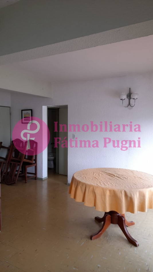 Bolivar y La Rioja- Departamento 2 ambientes- alquiler 24 meses