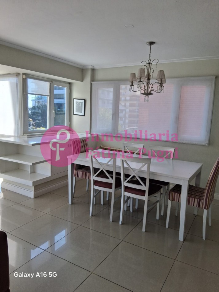 Piso 4 ambientes con cochera, amoblado. Avenida Colon 1105