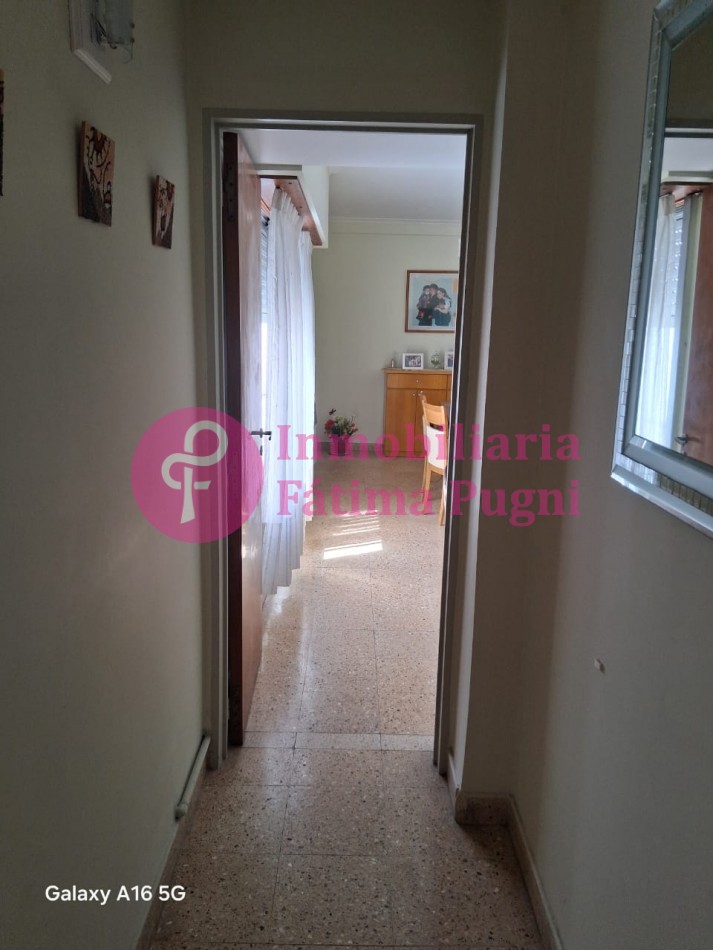 San Juan y Moreno - Departamento 2 ambientes lateral con muebles-  