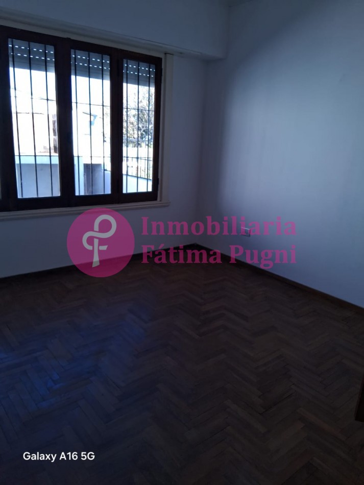 Don Bosco e Ituzaingo- unico en planta alta- 3 ambientes alquiler 24 meses