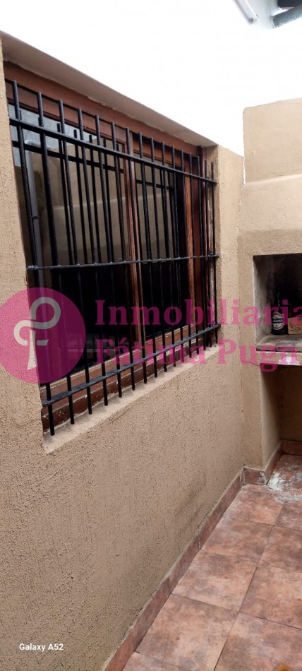 Alquiler 24 meses. Brown 4358 casi Chaco. Ph 2 amb con patio. Sin muebles