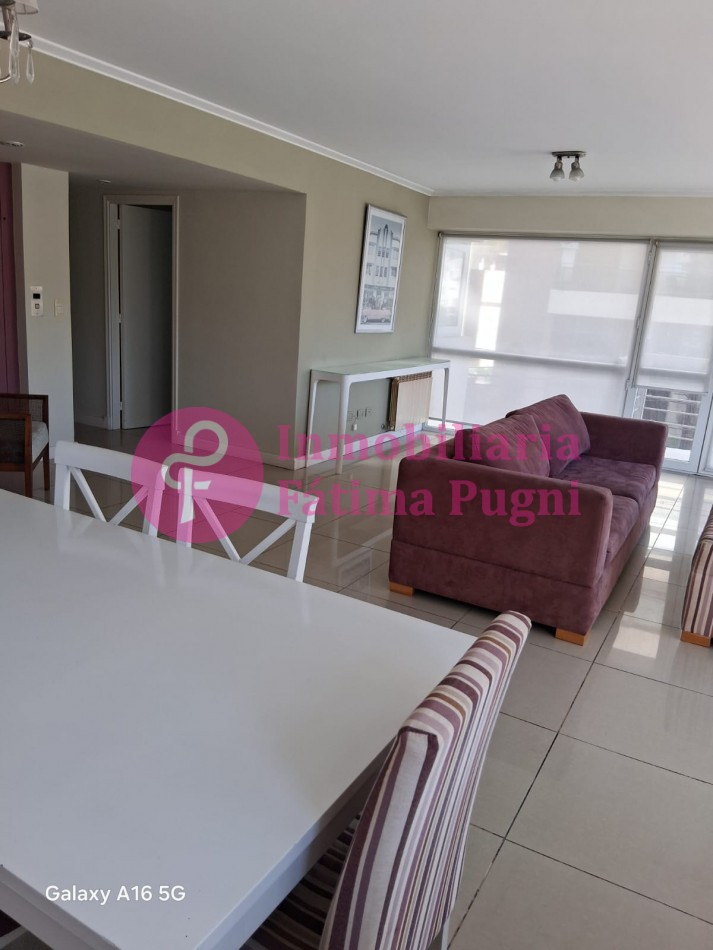 Piso 4 ambientes con cochera, amoblado. Avenida Colon 1105