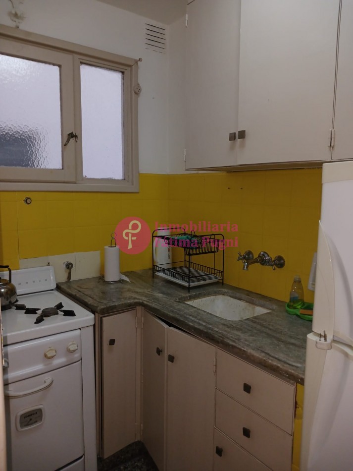 Falucho 2188 - Departamento ambientes . 6to piso ,interno. Muy buen estado